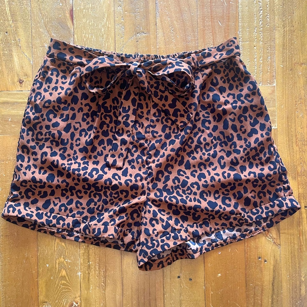 Cheetah high rise shorts